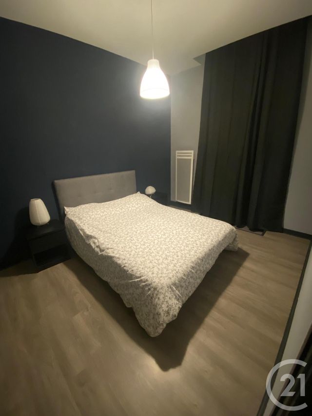 Appartement à louer - 2 pièces - 43.66 m2 - MONTLUCON - 03 - AUVERGNE - Century 21 Pasquet Immobilier