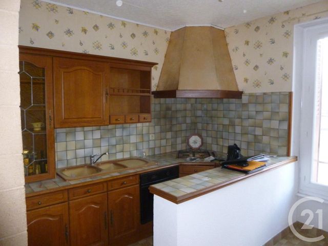 maison à louer - 2 pièces - 70.0 m2 - NERIS LES BAINS - 03 - AUVERGNE - Century 21 Pasquet Immobilier
