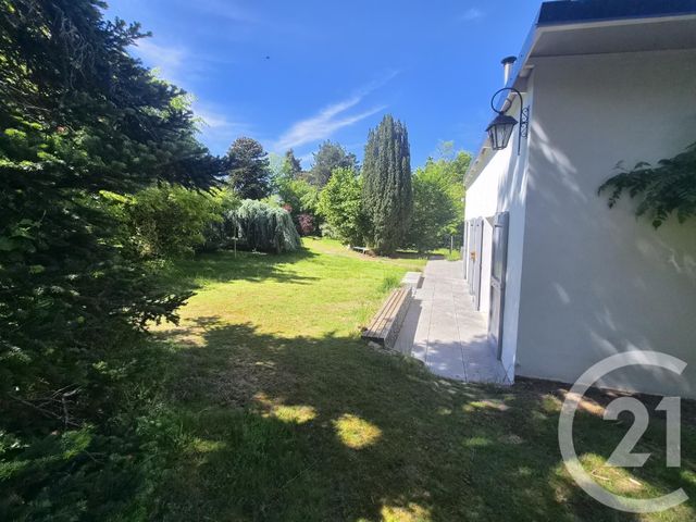 maison à louer - 4 pièces - 104.0 m2 - QUINSSAINES - 03 - AUVERGNE - Century 21 Pasquet Immobilier
