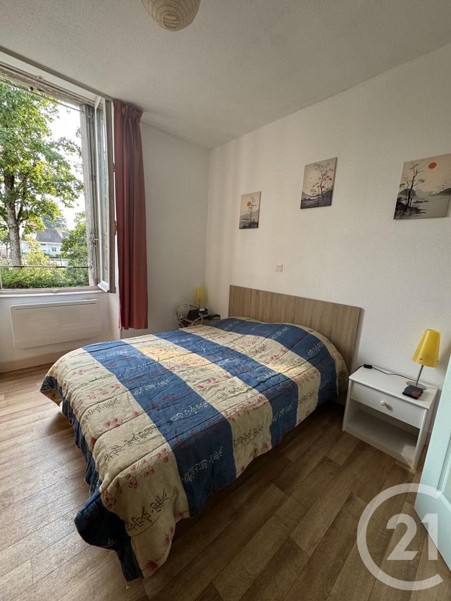 Appartement F3 à louer - 3 pièces - 58.0 m2 - NERIS LES BAINS - 03 - AUVERGNE - Century 21 Pasquet Immobilier