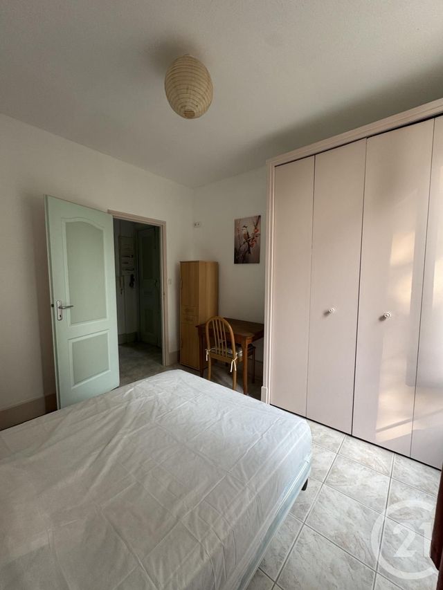 Appartement F3 à louer - 3 pièces - 58.0 m2 - NERIS LES BAINS - 03 - AUVERGNE - Century 21 Pasquet Immobilier