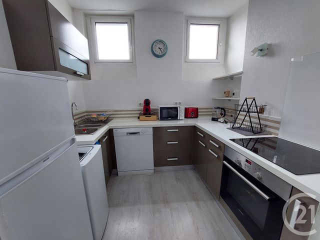 Appartement F3 à vendre - 3 pièces - 54.86 m2 - NERIS LES BAINS - 03 - AUVERGNE - Century 21 Pasquet Immobilier