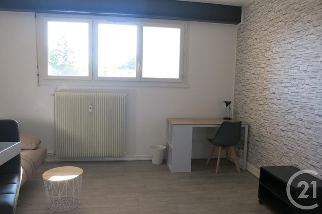 Appartement Studio à louer - 1 pièce - 28.38 m2 - MONTLUCON - 03 - AUVERGNE - Century 21 Pasquet Immobilier