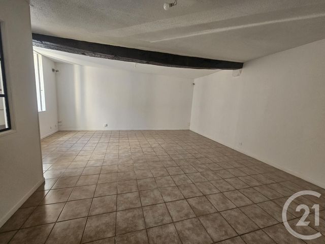 maison à louer - 4 pièces - 106.0 m2 - DOMERAT - 03 - AUVERGNE - Century 21 Pasquet Immobilier