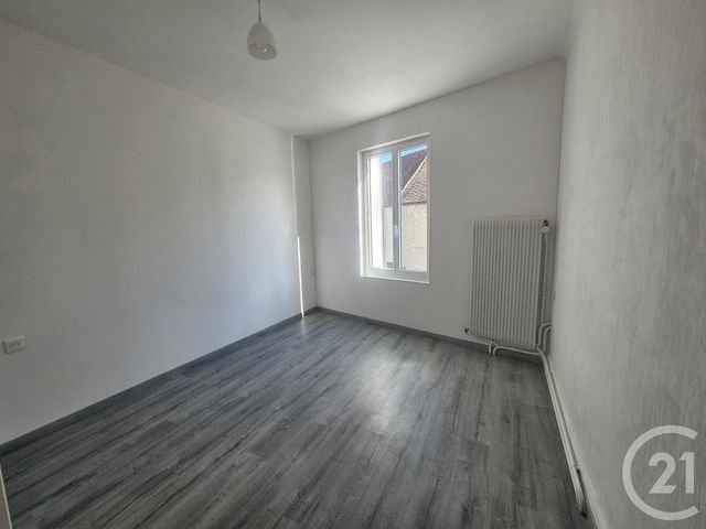 maison à louer - 4 pièces - 106.0 m2 - DOMERAT - 03 - AUVERGNE - Century 21 Pasquet Immobilier
