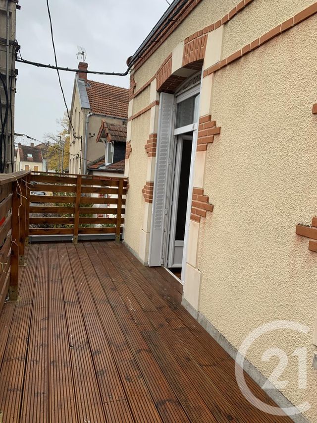 Appartement F3 à louer - 3 pièces - 58.8 m2 - MONTLUCON - 03 - AUVERGNE - Century 21 Pasquet Immobilier