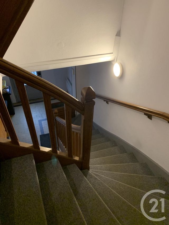 Appartement F3 à louer - 3 pièces - 58.8 m2 - MONTLUCON - 03 - AUVERGNE - Century 21 Pasquet Immobilier