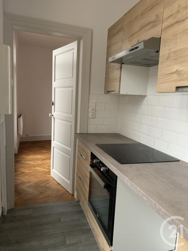 Appartement F3 à louer - 3 pièces - 58.8 m2 - MONTLUCON - 03 - AUVERGNE - Century 21 Pasquet Immobilier