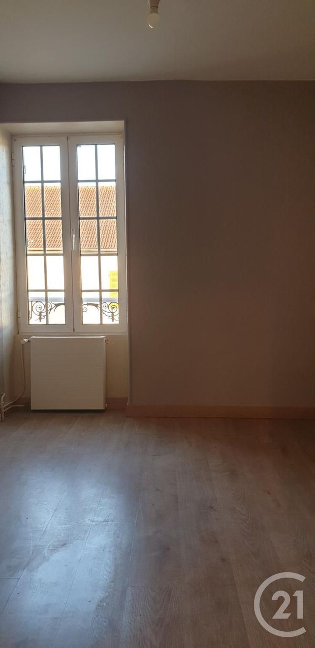maison à louer - 4 pièces - 90.0 m2 - DESERTINES - 03 - AUVERGNE - Century 21 Pasquet Immobilier