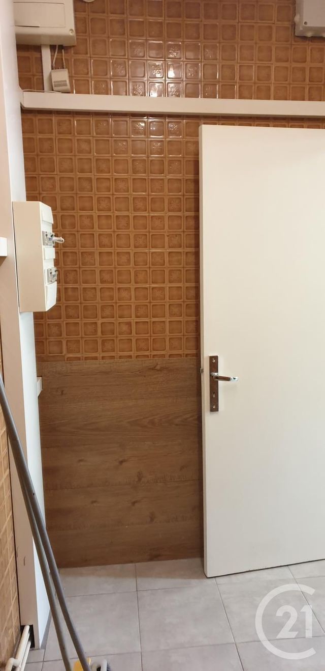 maison à louer - 4 pièces - 90.0 m2 - DESERTINES - 03 - AUVERGNE - Century 21 Pasquet Immobilier