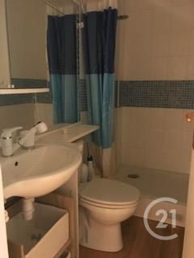 Appartement F2 à louer - 2 pièces - 40.63 m2 - MONTLUCON - 03 - AUVERGNE - Century 21 Pasquet Immobilier