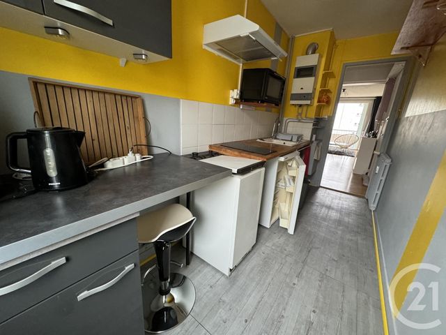 Appartement F2 à louer - 2 pièces - 40.63 m2 - MONTLUCON - 03 - AUVERGNE - Century 21 Pasquet Immobilier