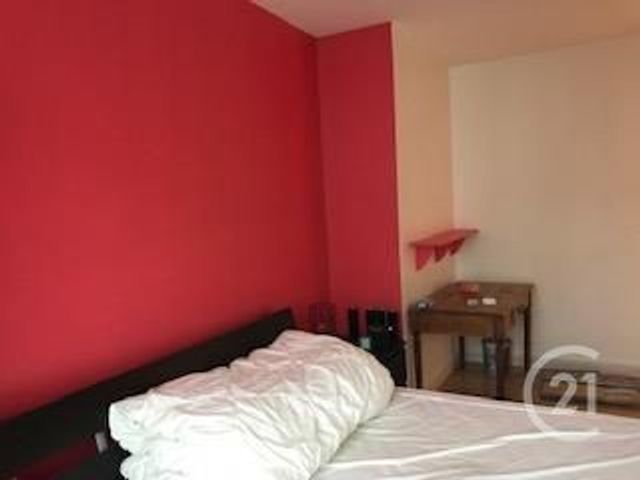 Appartement F2 à louer - 2 pièces - 40.63 m2 - MONTLUCON - 03 - AUVERGNE - Century 21 Pasquet Immobilier