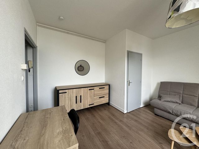 Appartement Studio à louer - 1 pièce - 22.05 m2 - MONTLUCON - 03 - AUVERGNE - Century 21 Pasquet Immobilier