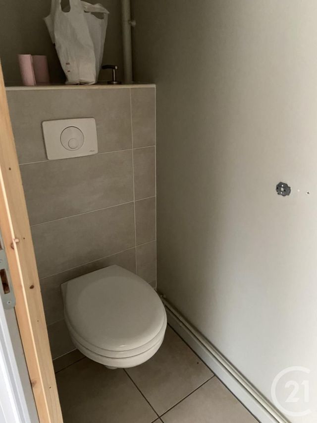 Appartement Studio à louer - 1 pièce - 22.05 m2 - MONTLUCON - 03 - AUVERGNE - Century 21 Pasquet Immobilier