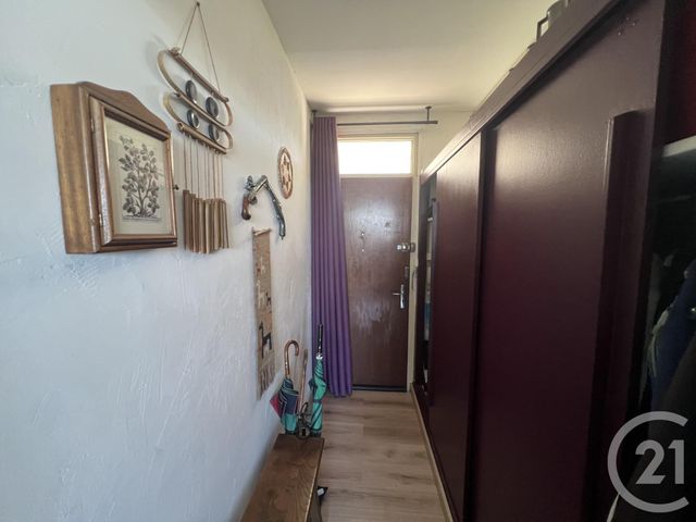 Appartement F2 à vendre - 2 pièces - 37.0 m2 - MONTLUCON - 03 - AUVERGNE - Century 21 Pasquet Immobilier