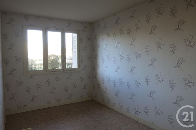 Appartement F1 à louer COMMENTRY