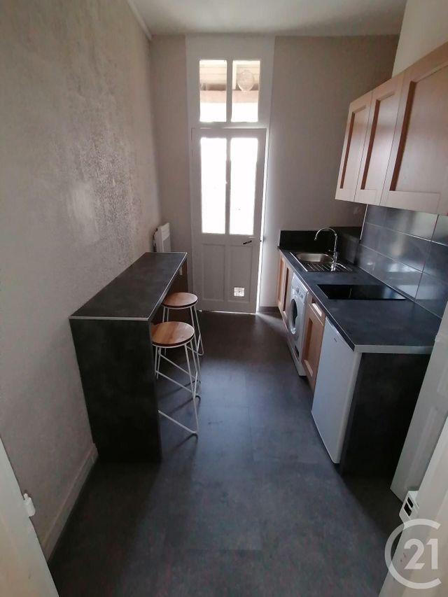 Appartement F2 à louer - 2 pièces - 43.29 m2 - MONTLUCON - 03 - AUVERGNE - Century 21 Pasquet Immobilier