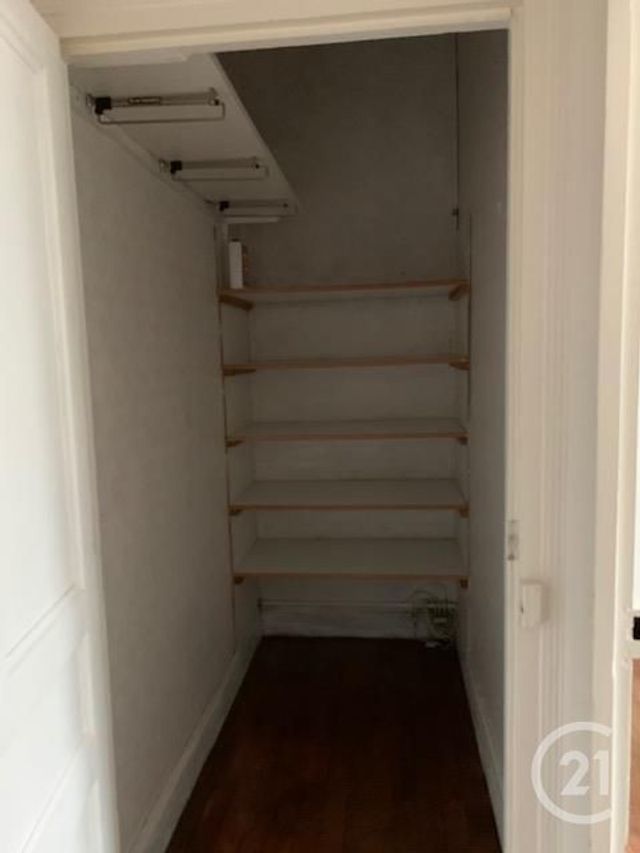 Appartement F2 à louer - 2 pièces - 43.29 m2 - MONTLUCON - 03 - AUVERGNE - Century 21 Pasquet Immobilier
