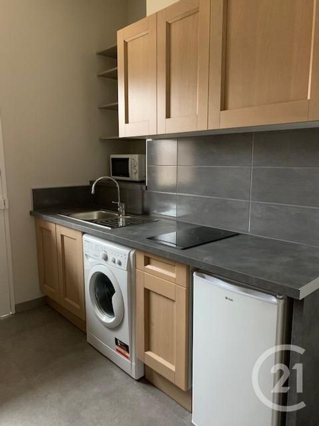 Appartement F2 à louer - 2 pièces - 43.29 m2 - MONTLUCON - 03 - AUVERGNE - Century 21 Pasquet Immobilier
