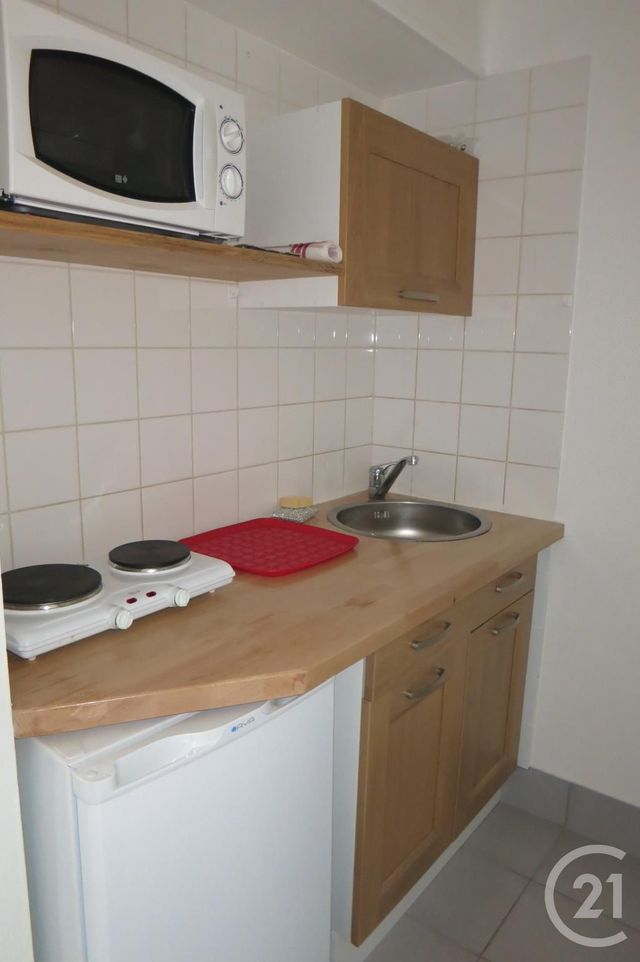 Appartement Studio à louer - 1 pièce - 18.62 m2 - MONTLUCON - 03 - AUVERGNE - Century 21 Pasquet Immobilier