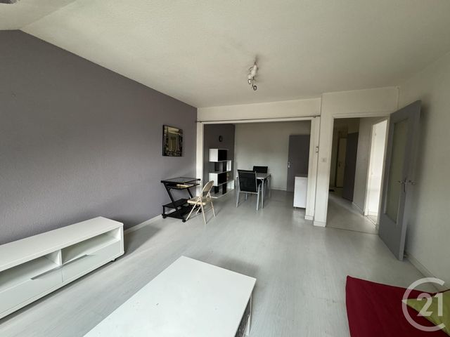 Appartement F2 à louer - 2 pièces - 57.01 m2 - MONTLUCON - 03 - AUVERGNE - Century 21 Pasquet Immobilier