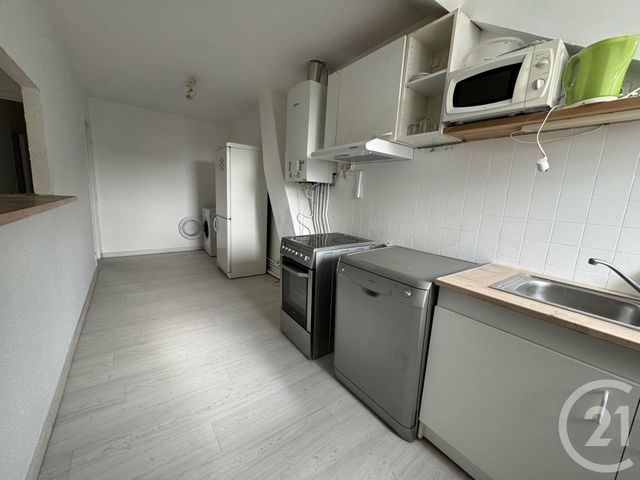 Appartement F2 à louer - 2 pièces - 57.01 m2 - MONTLUCON - 03 - AUVERGNE - Century 21 Pasquet Immobilier