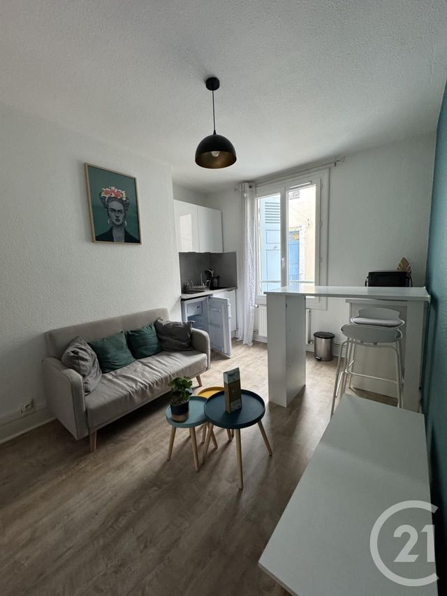 Appartement F1 bis à louer - 2 pièces - 30.0 m2 - MONTLUCON - 03 - AUVERGNE - Century 21 Pasquet Immobilier