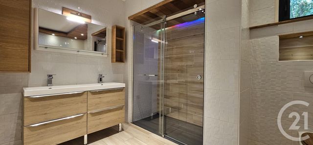 maison à vendre - 5 pièces - 174.0 m2 - MONTLUCON - 03 - AUVERGNE - Century 21 Pasquet Immobilier