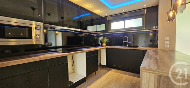 maison à vendre - 5 pièces - 174.0 m2 - MONTLUCON - 03 - AUVERGNE - Century 21 Pasquet Immobilier