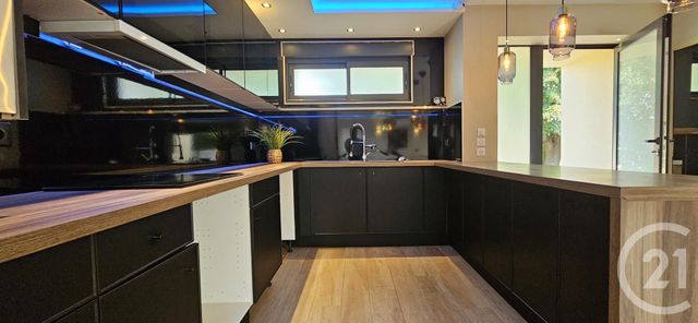maison à vendre - 5 pièces - 174.0 m2 - MONTLUCON - 03 - AUVERGNE - Century 21 Pasquet Immobilier