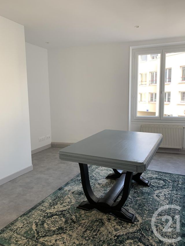 Appartement F3 à louer - 3 pièces - 60.0 m2 - MONTLUCON - 03 - AUVERGNE - Century 21 Pasquet Immobilier