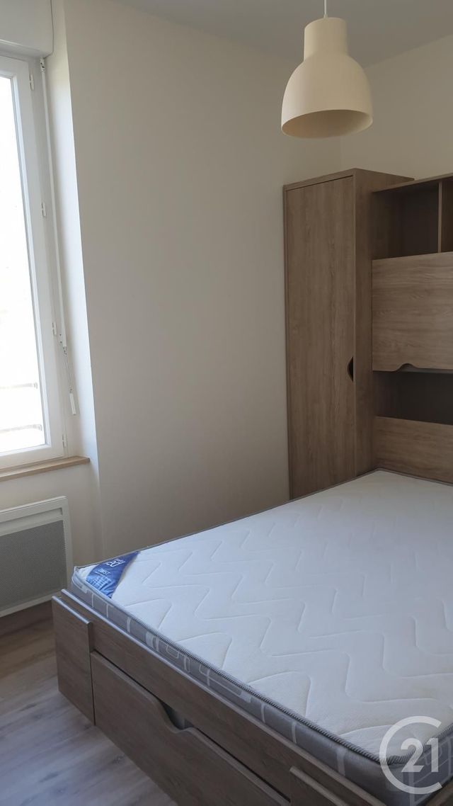 Appartement F2 à louer - 2 pièces - 31.0 m2 - MONTLUCON - 03 - AUVERGNE - Century 21 Pasquet Immobilier