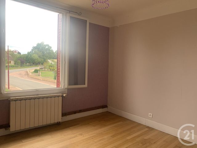 maison à louer - 4 pièces - 123.0 m2 - COMMENTRY - 03 - AUVERGNE - Century 21 Pasquet Immobilier