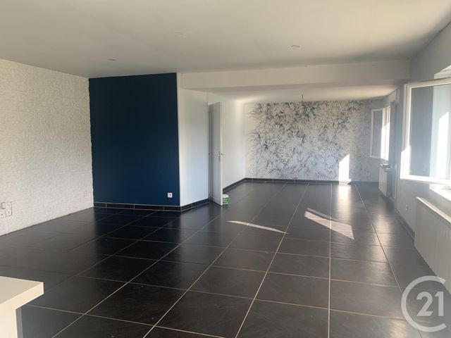 maison à louer - 4 pièces - 123.0 m2 - COMMENTRY - 03 - AUVERGNE - Century 21 Pasquet Immobilier