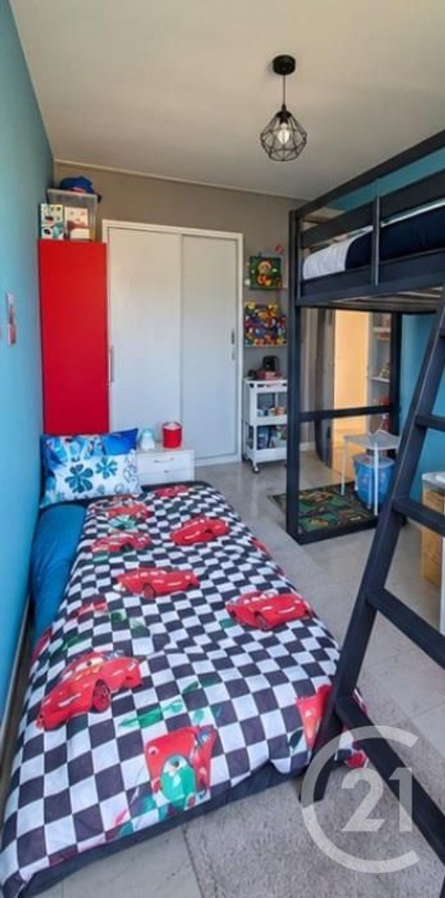 Appartement F3 à vendre - 3 pièces - 71.0 m2 - DESERTINES - 03 - AUVERGNE - Century 21 Pasquet Immobilier