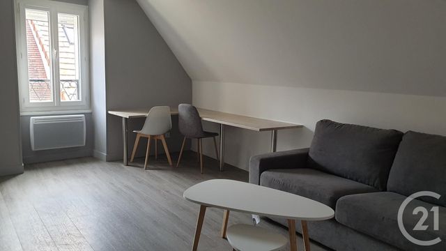 Appartement Studio à louer - 1 pièce - 22.35 m2 - MONTLUCON - 03 - AUVERGNE - Century 21 Pasquet Immobilier