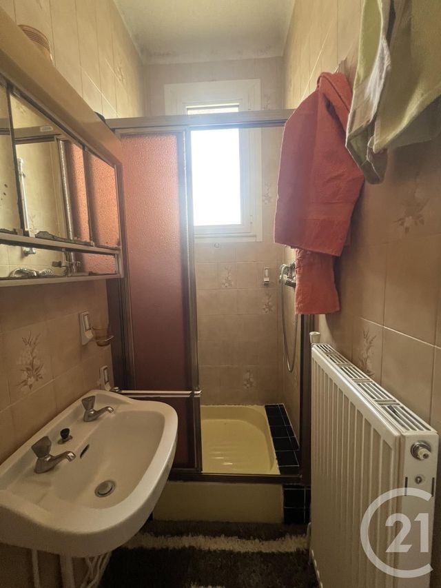 maison à vendre - 4 pièces - 58.0 m2 - MONTLUCON - 03 - AUVERGNE - Century 21 Pasquet Immobilier