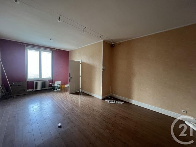 maison à vendre - 4 pièces - 88.4 m2 - COMMENTRY - 03 - AUVERGNE - Century 21 Pasquet Immobilier