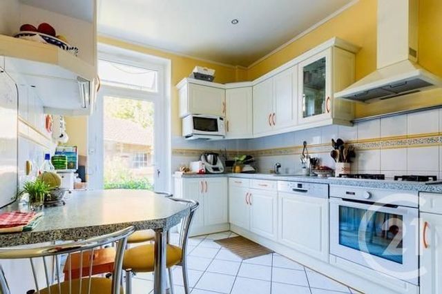 maison à vendre - 7 pièces - 251.0 m2 - MONTLUCON - 03 - AUVERGNE - Century 21 Pasquet Immobilier