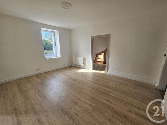 maison à louer - 3 pièces - 80.8 m2 - ST ANGEL - 03 - AUVERGNE - Century 21 Pasquet Immobilier
