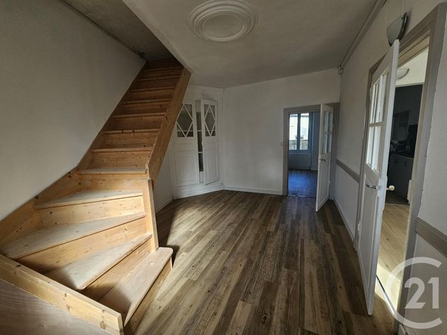 maison à louer - 3 pièces - 80.8 m2 - ST ANGEL - 03 - AUVERGNE - Century 21 Pasquet Immobilier