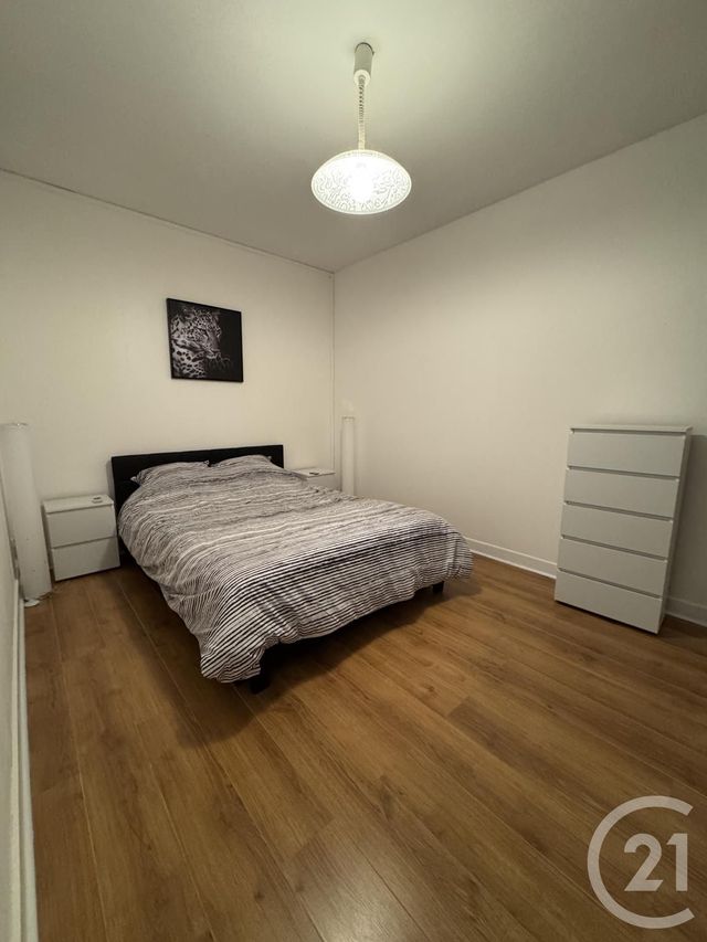 Appartement F2 à louer - 2 pièces - 46.64 m2 - COMMENTRY - 03 - AUVERGNE - Century 21 Pasquet Immobilier