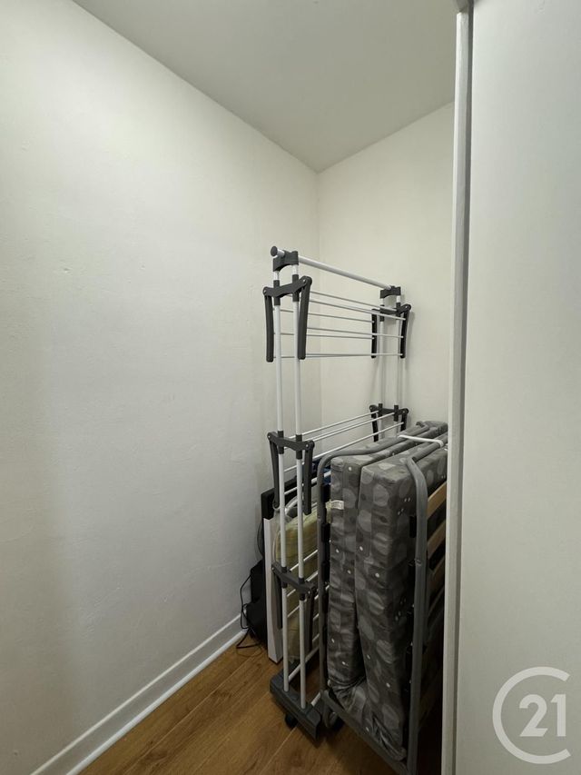 Appartement F2 à louer - 2 pièces - 46.64 m2 - COMMENTRY - 03 - AUVERGNE - Century 21 Pasquet Immobilier