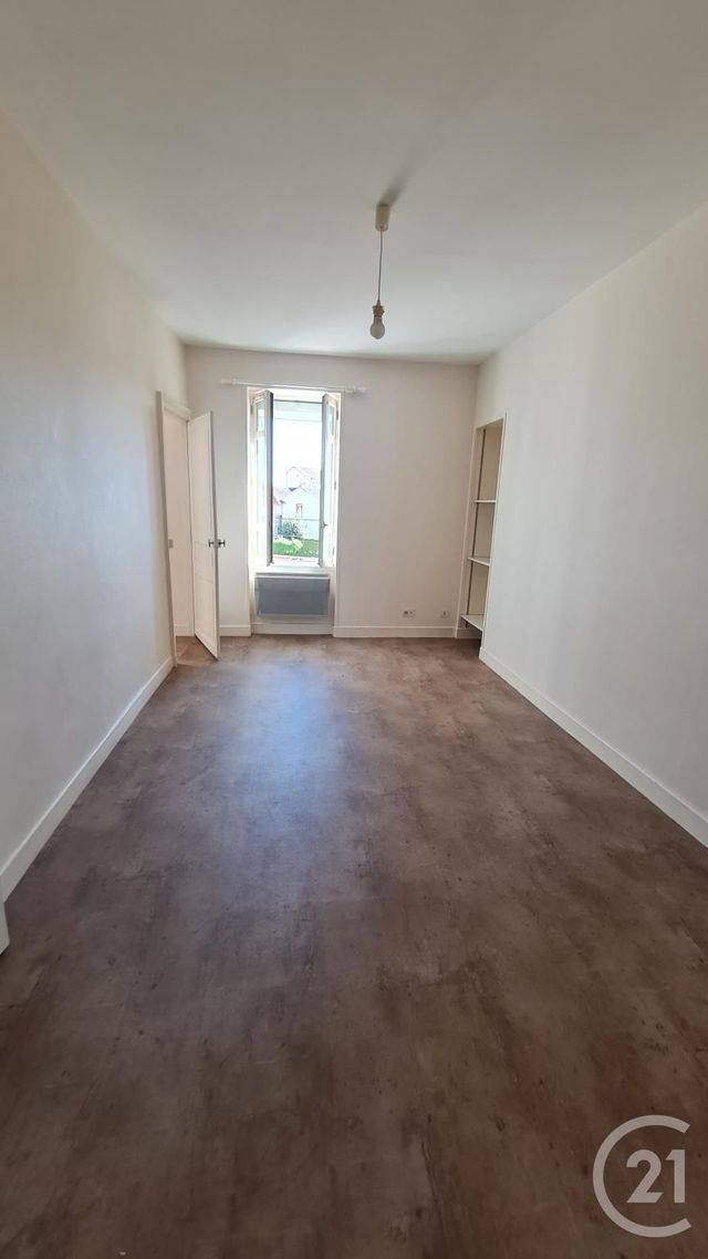 Appartement F1 à louer - 1 pièce - 31.78 m2 - MONTLUCON - 03 - AUVERGNE - Century 21 Pasquet Immobilier
