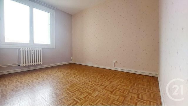 Appartement F3 à louer - 3 pièces - 59.03 m2 - MONTLUCON - 03 - AUVERGNE - Century 21 Pasquet Immobilier
