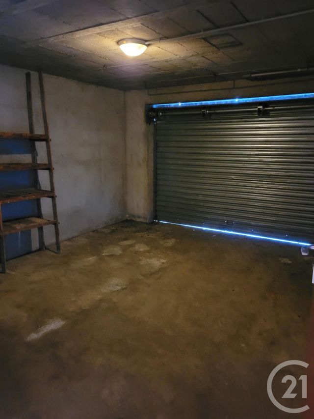 Appartement F4 à louer - 4 pièces - 78.5 m2 - MONTLUCON - 03 - AUVERGNE - Century 21 Pasquet Immobilier