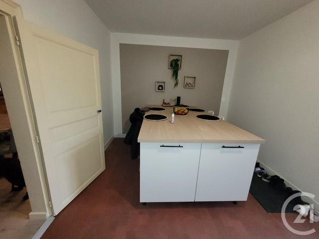 maison à louer - 4 pièces - 91.16 m2 - MONTVICQ - 03 - AUVERGNE - Century 21 Pasquet Immobilier