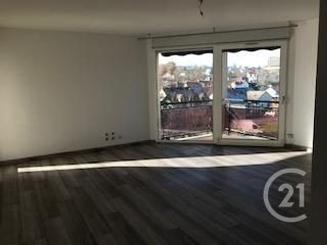 Appartement F3 à louer - 3 pièces - 76.01 m2 - MONTLUCON - 03 - AUVERGNE - Century 21 Pasquet Immobilier