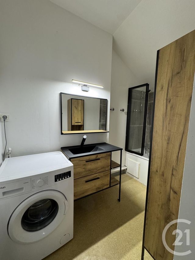 Appartement F1 Bis à louer MONTLUCON
